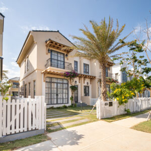 Villa 4 Phòng Ngủ + Sân vườn BBQ